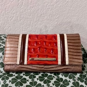 Brahmin - Trifold wallet with pen NWT